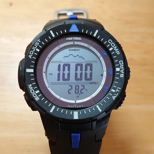 CASIO プロトレック トリプルセンサー ソーラー PRG-300PROTREK