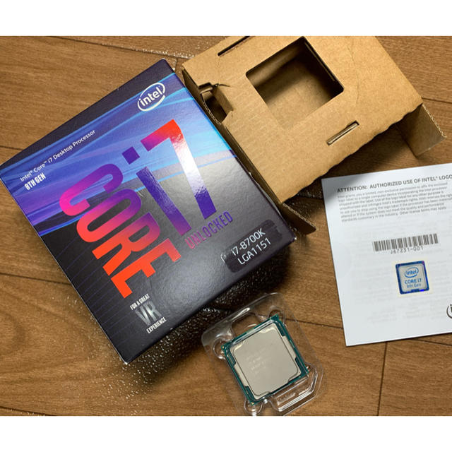 【完動品】intel  core i7 8700k