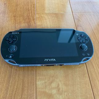 プレイステーションヴィータ(PlayStation Vita)のSONY PlayStationVITA 本体 (8GB メモリー付)(携帯用ゲーム機本体)