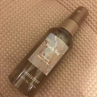 イニスフリー(Innisfree)のinnisfree black tea ミスト(香水(女性用))