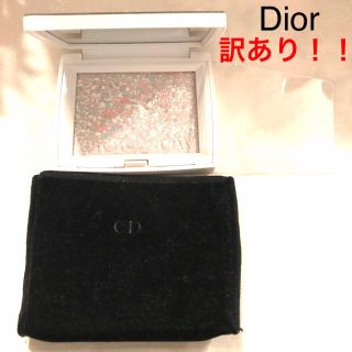 ディオール(Dior)のDior スノーレインボーパウダー001 フェイスパウダー(フェイスパウダー)