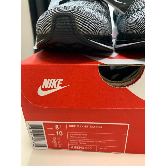 のコメント NIKE - nike flyknit trainer oreo 26.5の通販 by マツモトみん|ナイキならラクマ ≟スニーカー