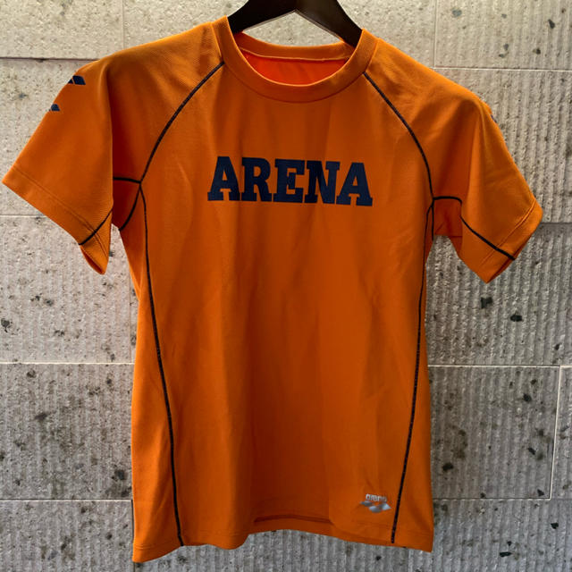 arena(アリーナ)の美品　ラッシュガード　アリーナ　メンズ　日除け　プール　海　メッシュ メンズの水着/浴衣(水着)の商品写真