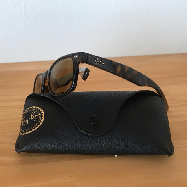 Ray-Ban(レイバン)のRay-Ban NEW WAYFARER 偏光レンズ仕様 メンズのファッション小物(サングラス/メガネ)の商品写真