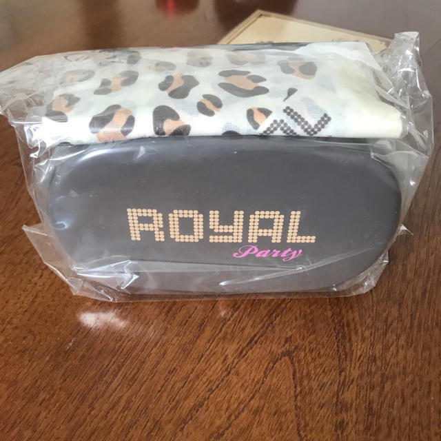 ROYAL PARTY(ロイヤルパーティー)のRoyalparty お弁当箱 インテリア/住まい/日用品のキッチン/食器(弁当用品)の商品写真