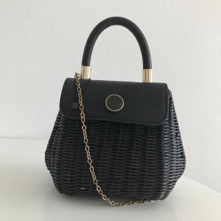 ザラ(ZARA)のZARA カゴバッグ　チェーン　ブラック(ショルダーバッグ)