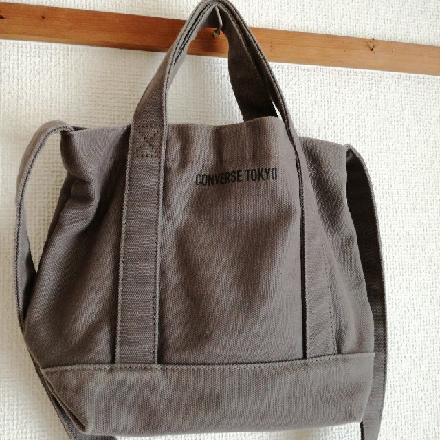 CONVERSE(コンバース)のCONVERSE　TOKYO 　コンバース　トウキョウ　キャンバストート　バッグ レディースのバッグ(ショルダーバッグ)の商品写真
