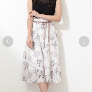 ジルバイジルスチュアート(JILL by JILLSTUART)のフローラルハンカチーフスカート(ひざ丈スカート)