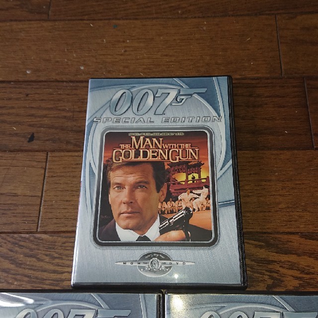 007シリーズ  DVD3本セット  ロジャー・ムーア