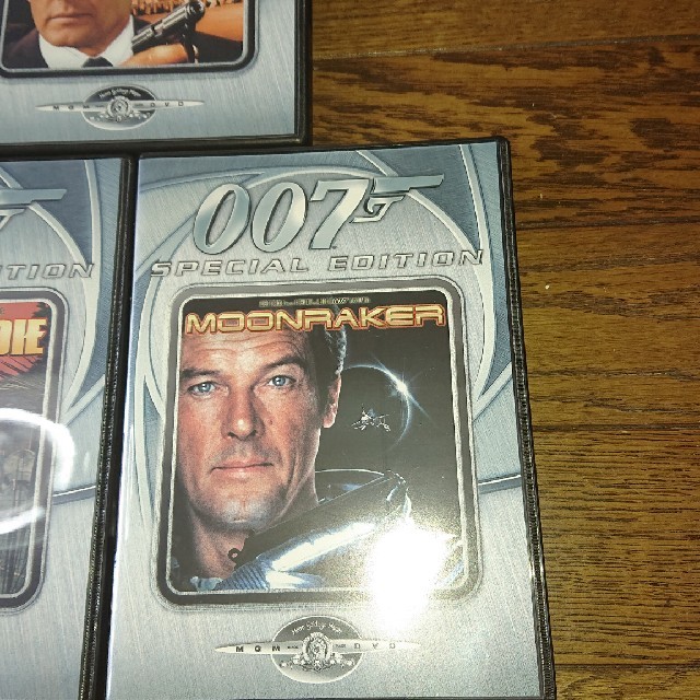 007シリーズ  DVD3本セット  ロジャー・ムーア