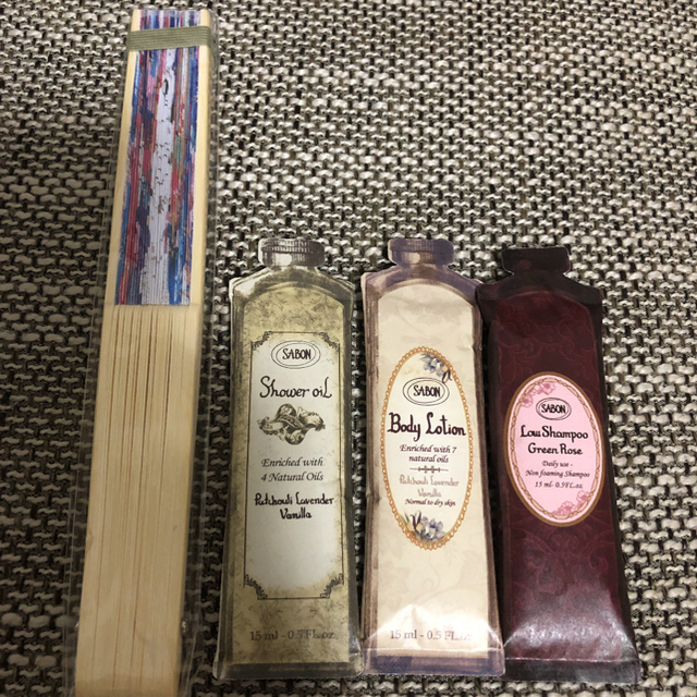 SABON(サボン)のおまけ付き☆SABON 扇子 TOKYO CELEBRATION レディースのファッション小物(その他)の商品写真