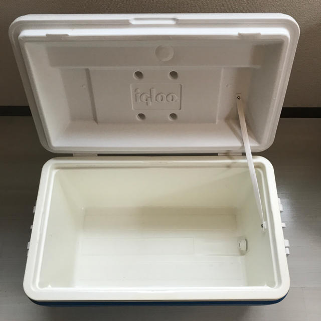 【ジャスティ様専用】クーラーボックス 40QT ブルー スポーツ/アウトドアのアウトドア(その他)の商品写真