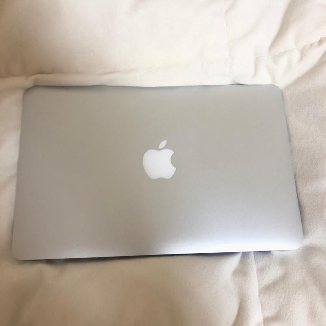 Macbook Air 11inchi,Early2015正常付属品