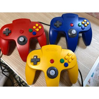 ニンテンドウ64(NINTENDO 64)のニンテンドー64 コントローラー　３個(その他)