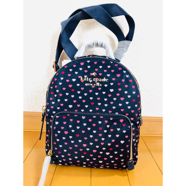 新品 ケイトスペード リップ柄リュック 新品 ケイトスペード リップ柄リュック