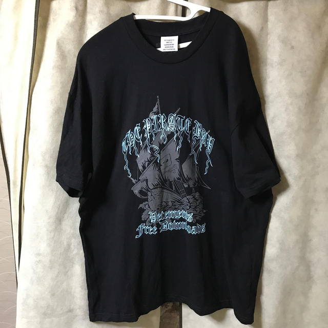 VETEMENTS 19AW Tシャツ 黒　パイレーツ　ヴェトモン