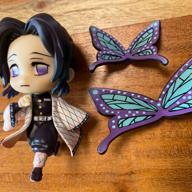 即購入OK胡蝶しのぶ鬼滅の刃フィギュア ねんどろいどの通販 by