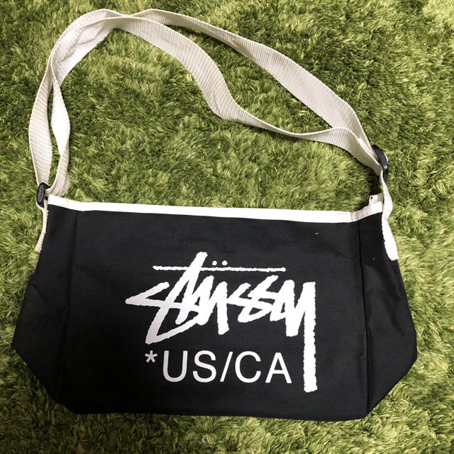 STUSSY(ステューシー)のSTUSSY 肩掛けバッグ レディースのバッグ(ショルダーバッグ)の商品写真