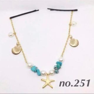 ショウコ様専用★バックカチューシャ　ハンドメイド  no.251(ヘアアクセサリー)