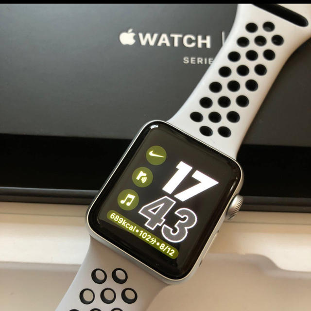 Apple(アップル)のApple Watch Nike+ Series3 Cellular  メンズの時計(腕時計(デジタル))の商品写真