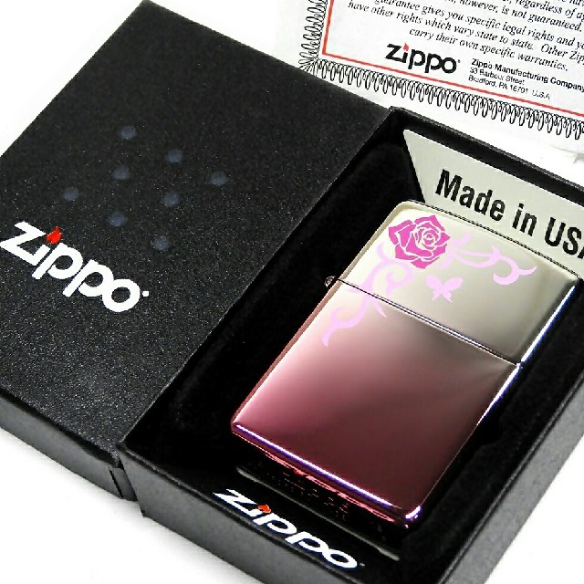 ZIPPO(ジッポー)の送料無料☆zippo☆ミステリアスローズピンク②☆アラベスク＆バタフライ メンズのファッション小物(タバコグッズ)の商品写真