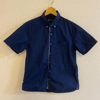 フレッドペリー(FRED PERRY)の半袖 シャツ 【フレッドペリー】 Ｍ　青 花柄(シャツ)