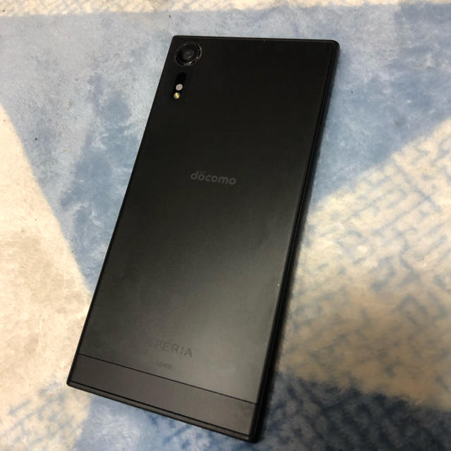 【売り切り価格】スマートフォン　Xperia SO-03J