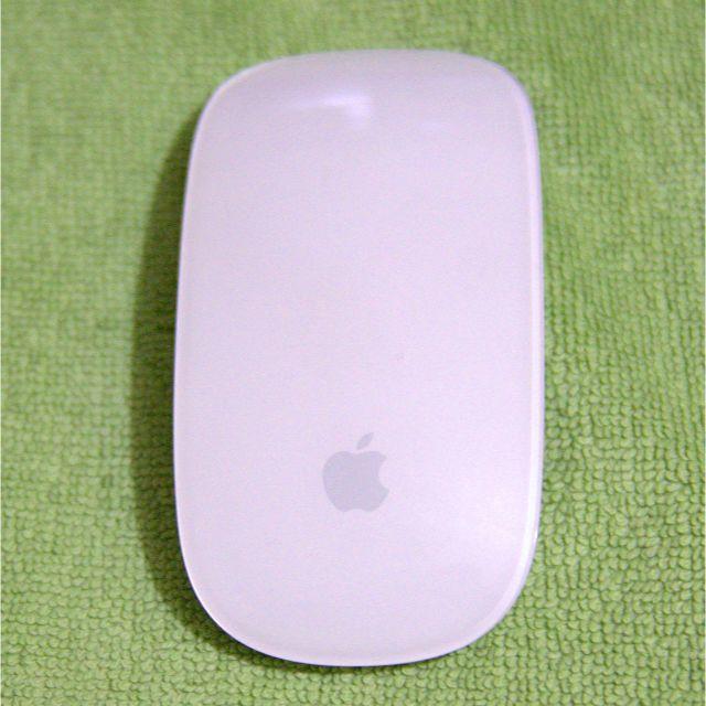 Apple(アップル)の美品 Apple Magic Mouse 　　　M4798 スマホ/家電/カメラのPC/タブレット(PC周辺機器)の商品写真