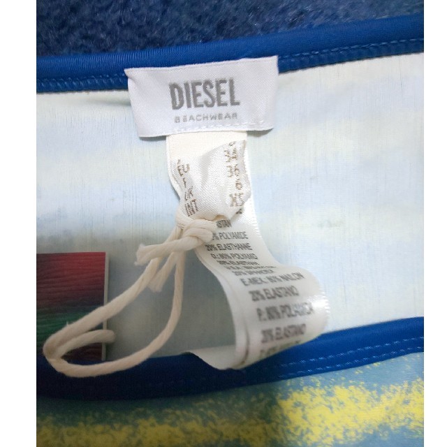DIESEL(ディーゼル)の新品☆DIESEL レディース水着 ボーダー柄 ビキニ レディースの水着/浴衣(水着)の商品写真