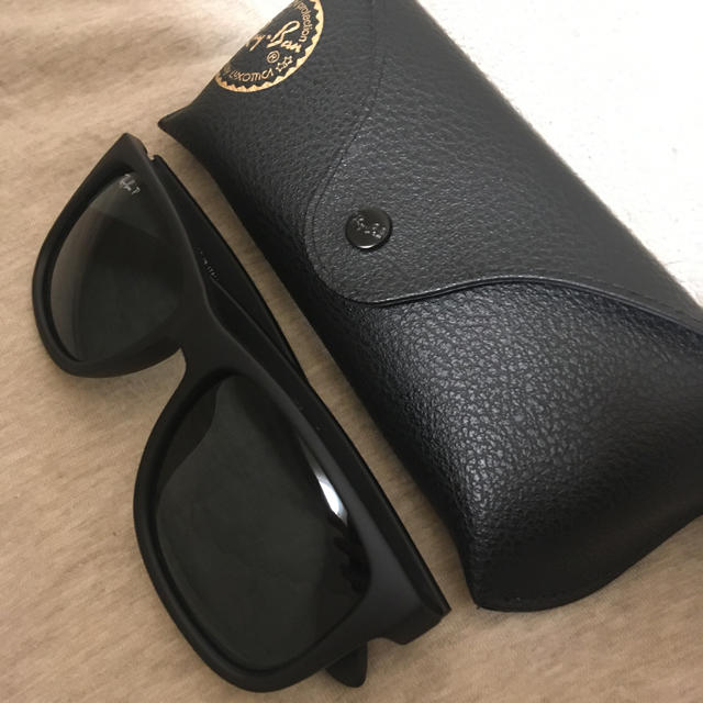 Ray-Ban Justin Polarized 黒 サングラス