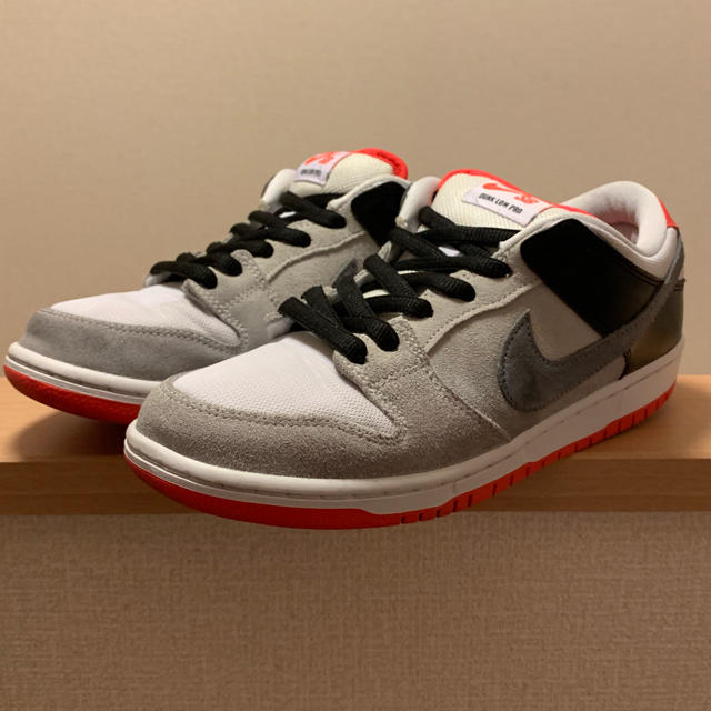 スニーカーNIKE SB DUNK LOW AM90 Infrared 26cm