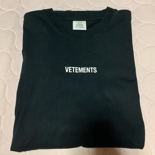 バレンシアガ(Balenciaga)のVETEMENTS Tシャツ　半袖(Tシャツ/カットソー(半袖/袖なし))