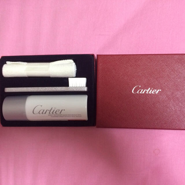 Cartier(カルティエ)の☆未使用☆カルティエ時計洗浄キット レディースのファッション小物(その他)の商品写真