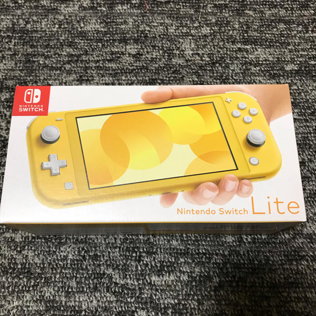 任天堂 Switch Lite イエロー