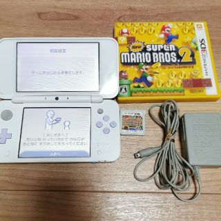 任天堂2DS LL 中古　New スーパーマリオ2 ，ペーパーマリオ(携帯用ゲーム機本体)