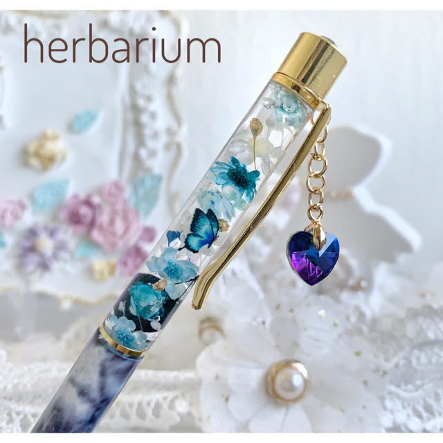 大理石風 蝶運ぶ宝石の花 ハーバリウムボールペンの通販 By みるくここあ S Shop ラクマ