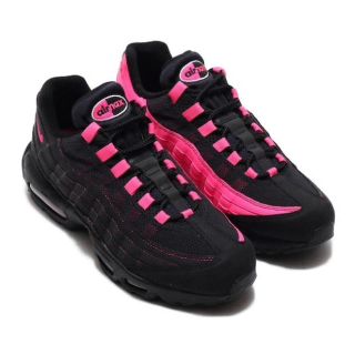 ナイキ(NIKE)のNIKE AIR MAX95 ピンク　ゴールデンサイズ超美品(スニーカー)