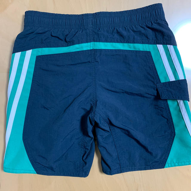 adidas(アディダス)のアディダス　adidas 水着　130cm スイムウェア　男児　男の子　黒 キッズ/ベビー/マタニティのキッズ服男の子用(90cm~)(水着)の商品写真