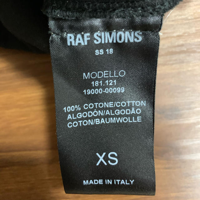 RAF SIMONS(ラフシモンズ)の美品　RAF SIMONS 権力の美学　Tシャツ　レア メンズのトップス(Tシャツ/カットソー(半袖/袖なし))の商品写真