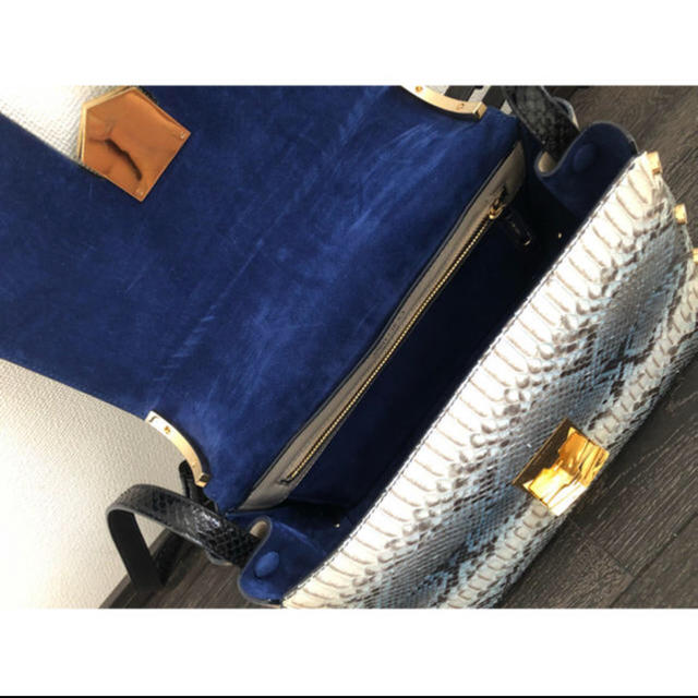 JIMMY パイソン 本革 希少 ハンドバッグの通販 by お気軽にコメントください CHOO - JIMMY CHOO 高評価即納