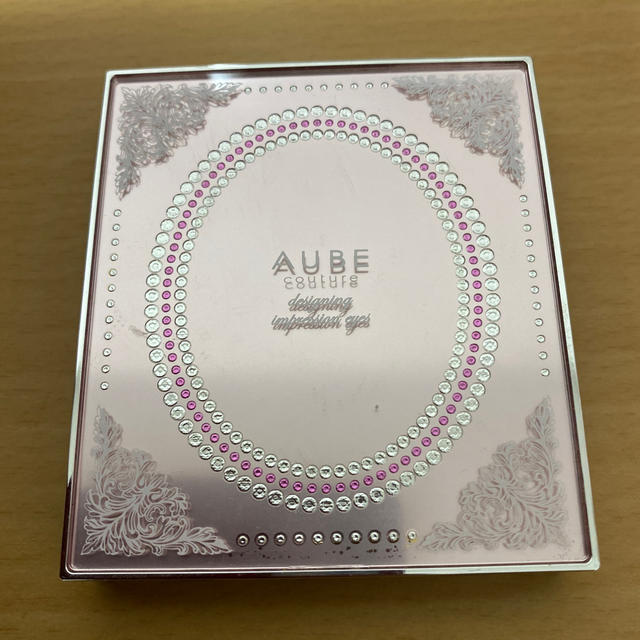 AUBE(オーブ)のオーブ　アイシャドウ コスメ/美容のベースメイク/化粧品(アイシャドウ)の商品写真