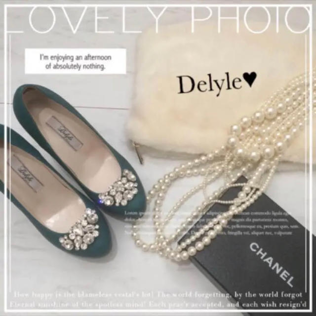 Delyle✩ビジューパンプス