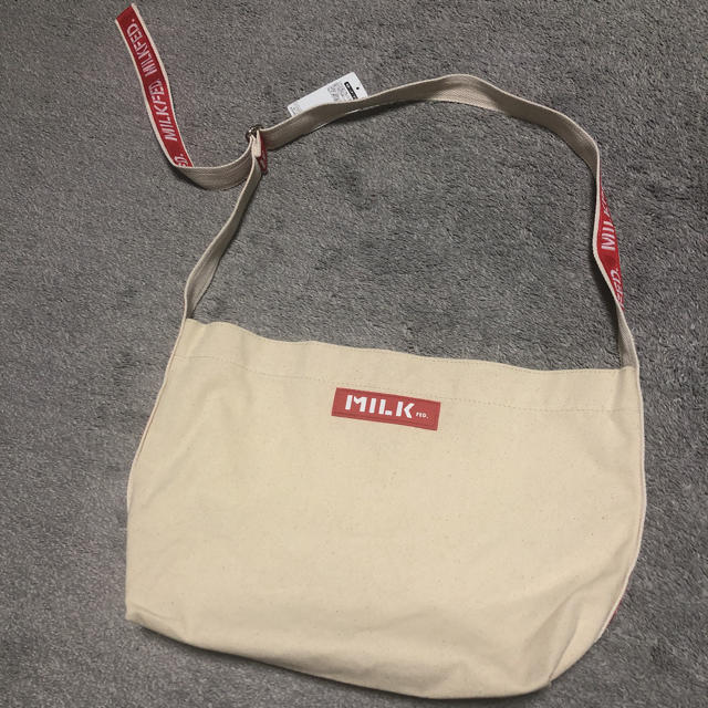 MILKFED.(ミルクフェド)の《新品未使用》Milkfed. Logo Canvas Shoulder Bag レディースのバッグ(ショルダーバッグ)の商品写真