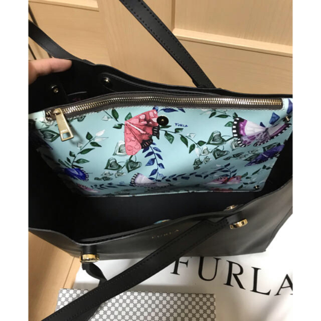 Furla(フルラ)のFURLA トートバッグ《新品》 レディースのバッグ(トートバッグ)の商品写真