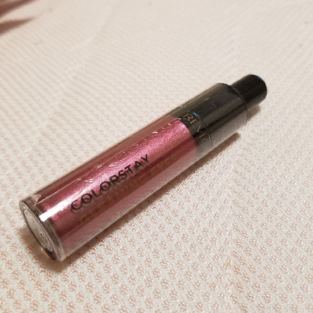 REVLON(レブロン)のレブロン カラーステイ グルーミングアイズリキッドシャドウ コスメ/美容のベースメイク/化粧品(アイシャドウ)の商品写真