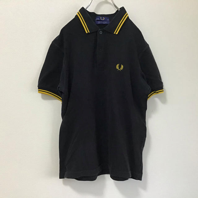 FRED PERRY(フレッドペリー)のFRED PERRY ポロシャツ　M ブラック　イエロー　イングランド製　訳あり メンズのトップス(ポロシャツ)の商品写真