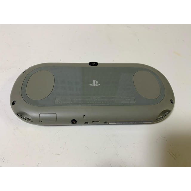 PlayStation Vita(プレイステーションヴィータ)のソニー・ＰＳビータ！モデル・ＰＣＨ２０００！ エンタメ/ホビーのゲームソフト/ゲーム機本体(携帯用ゲーム機本体)の商品写真