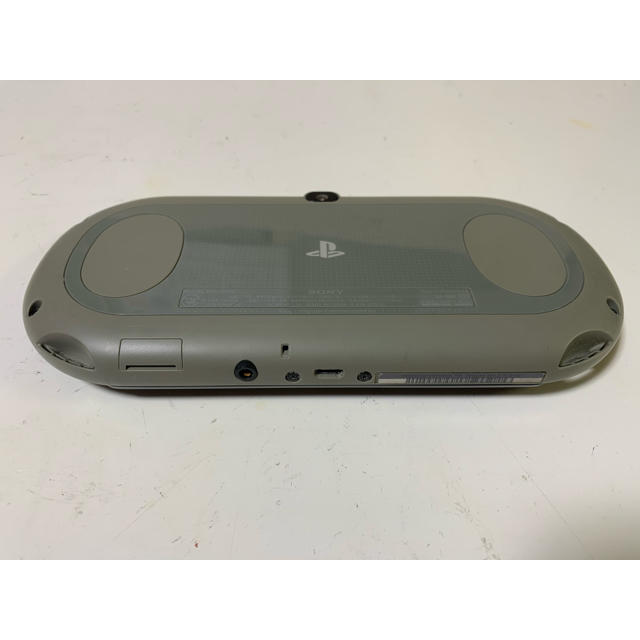 PlayStation Vita(プレイステーションヴィータ)のソニー・ＰＳビータ！モデル・ＰＣＨ２０００！ エンタメ/ホビーのゲームソフト/ゲーム機本体(携帯用ゲーム機本体)の商品写真