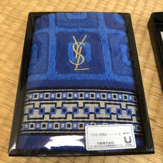 イヴサンローランボーテ(Yves Saint Laurent Beaute)の【未使用品】イヴサンローラン ／ ゲストタオル(タオル/バス用品)