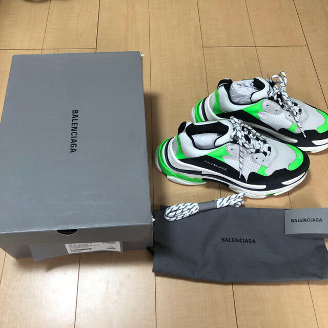 新品未使用　BALENCIAGA triple S バレンシアガ トリプルS 1